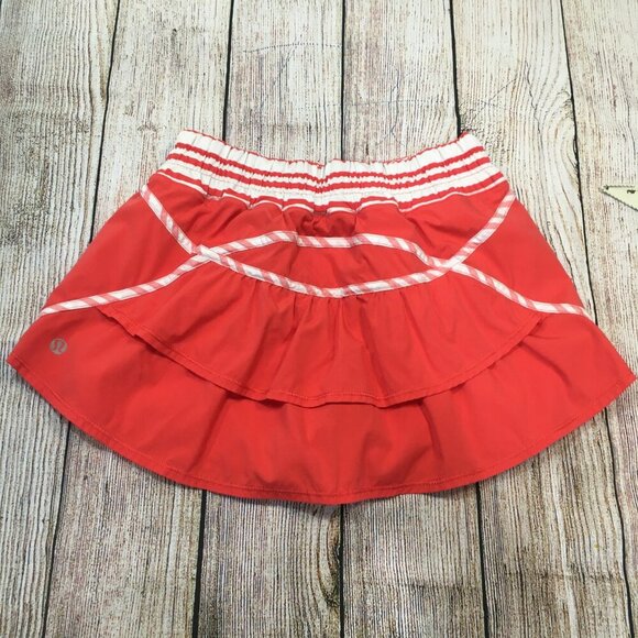 #5 - Lululemon Run: Track Attack Skort Size 6 - Picture 8 of 11